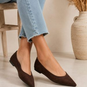 Zapato Plano Estilo Bailarina en Antelina Marrón - Elegancia y Confort
