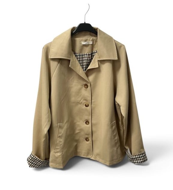 Chaqueta Corta Beige de Mujer con Detalles en Cuadros Vichy - Imagen 4